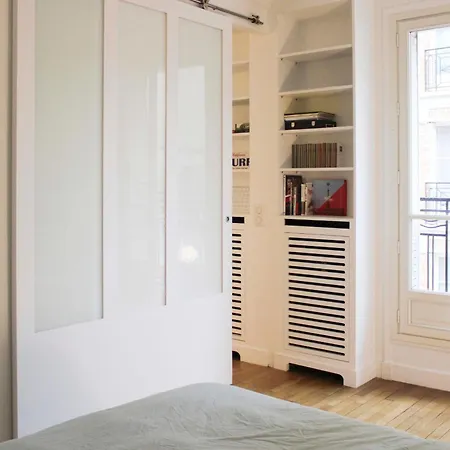 Pretty Cocoon Near Beaugrenelle Paris